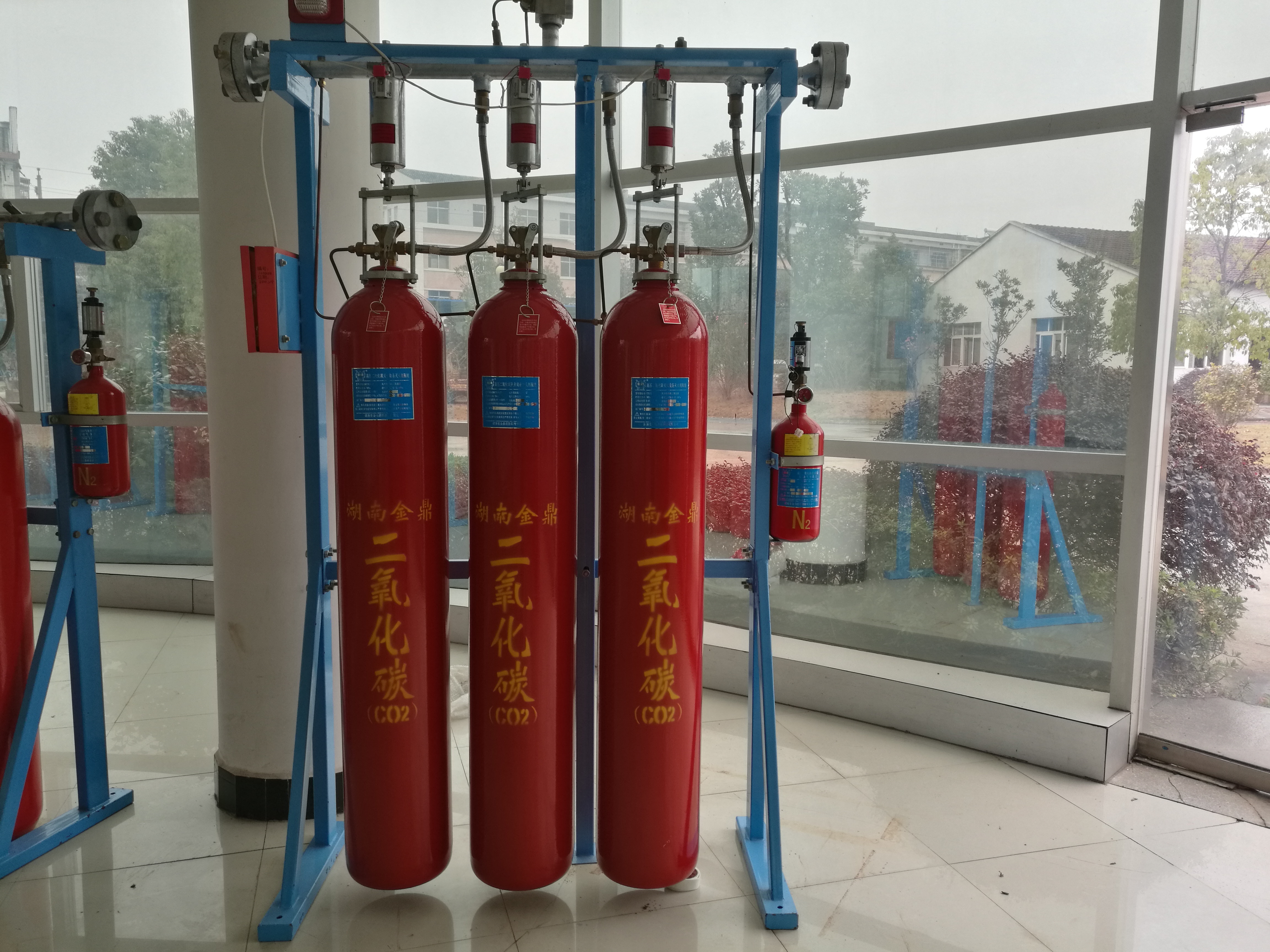 高压二氧化碳灭火设备在设计、施工和维护中需注意的问题